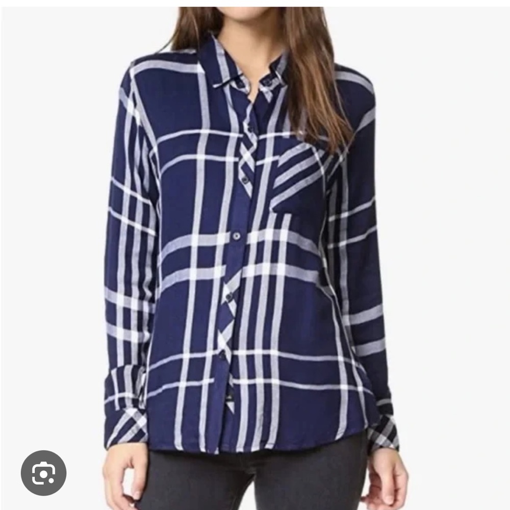 Rails Hunter Button Down Navy and White Plaid Shirt- Medium- excellent! - Picture 4 of 14